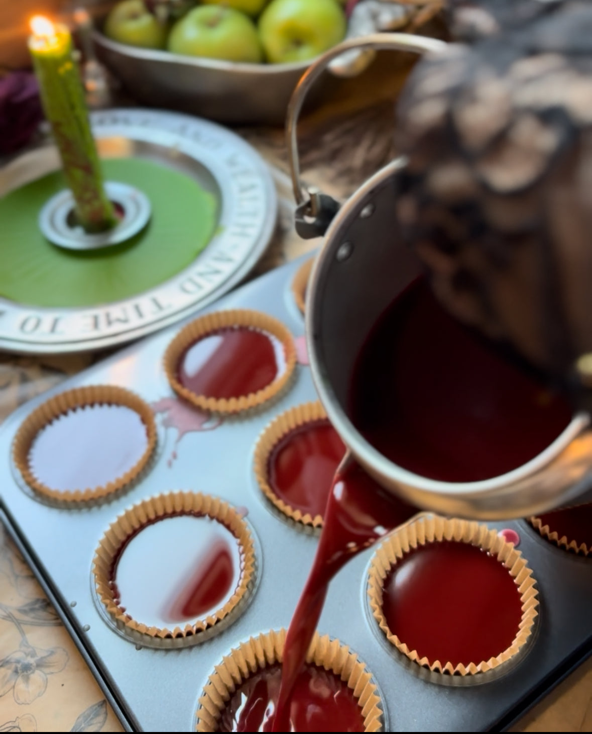 Cranberry beeswax